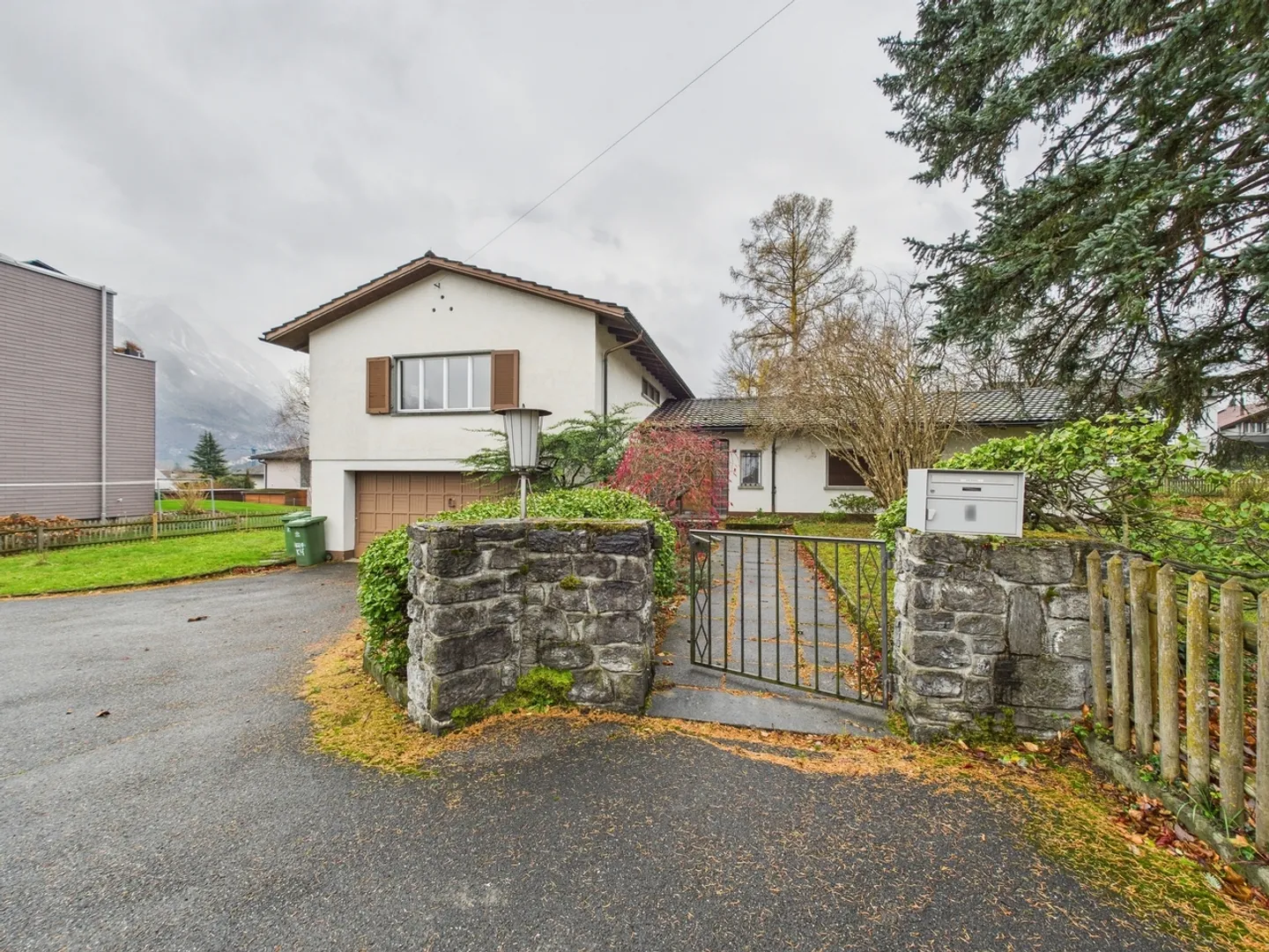 Helles und grosszügiges 4.5-Zimmer Einfamilienhaus in Wartau - Foto 2 von 13