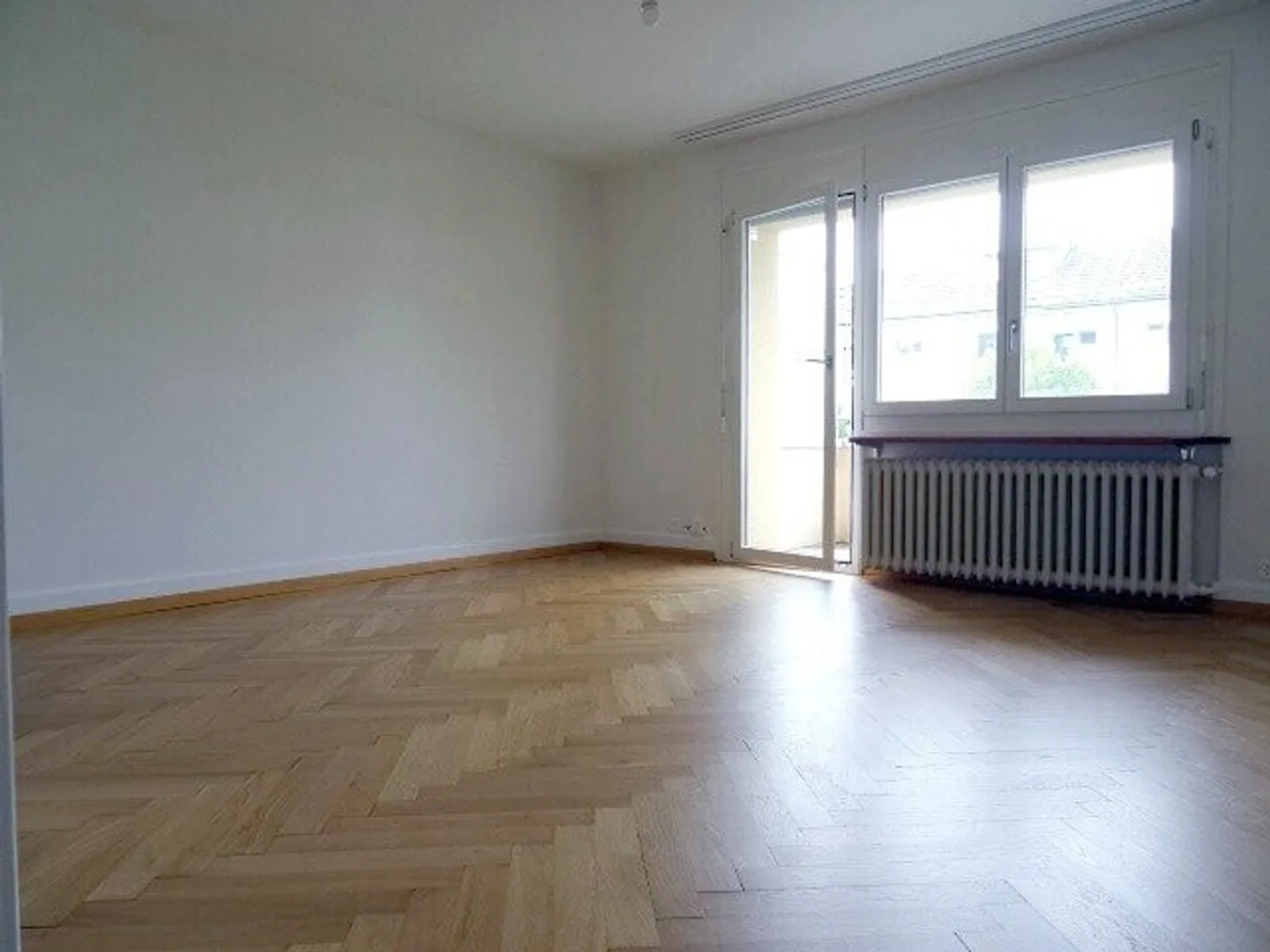 Appartamento 3 locali centrale e moderno al 2° piano (senza ascensore) di 70 m2 - Foto 2 di 6