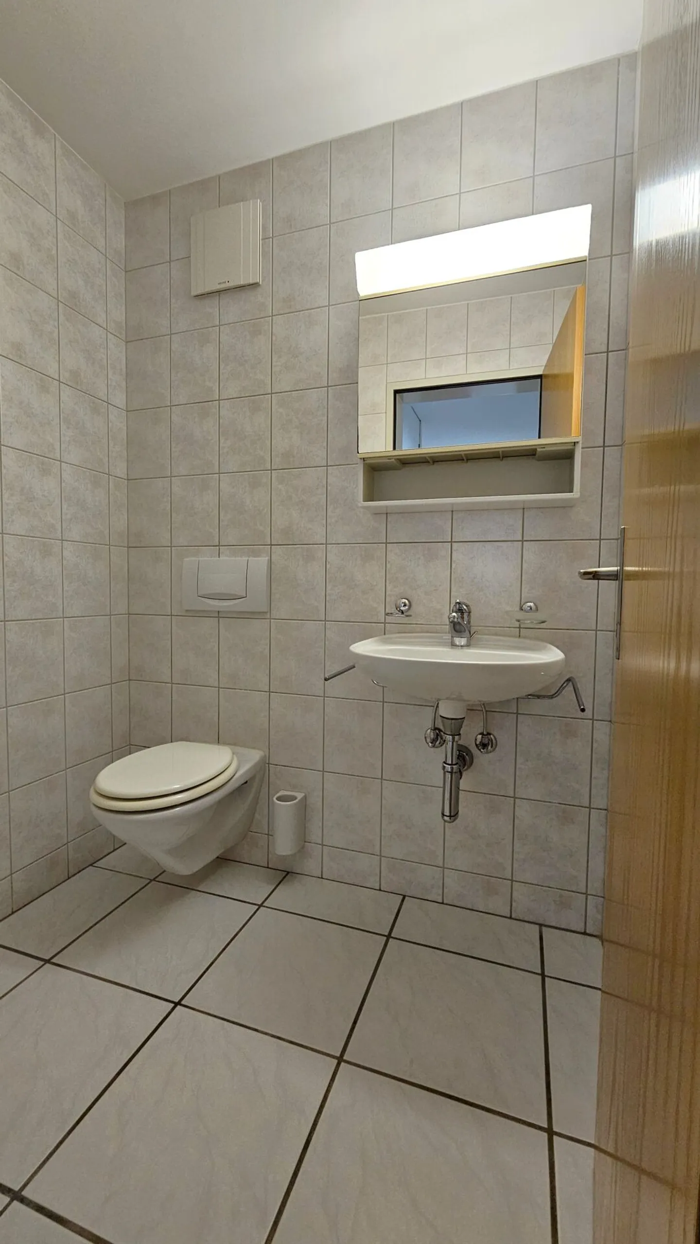 Moderne Familienwohnung mit Balkon - Foto 8 von 14