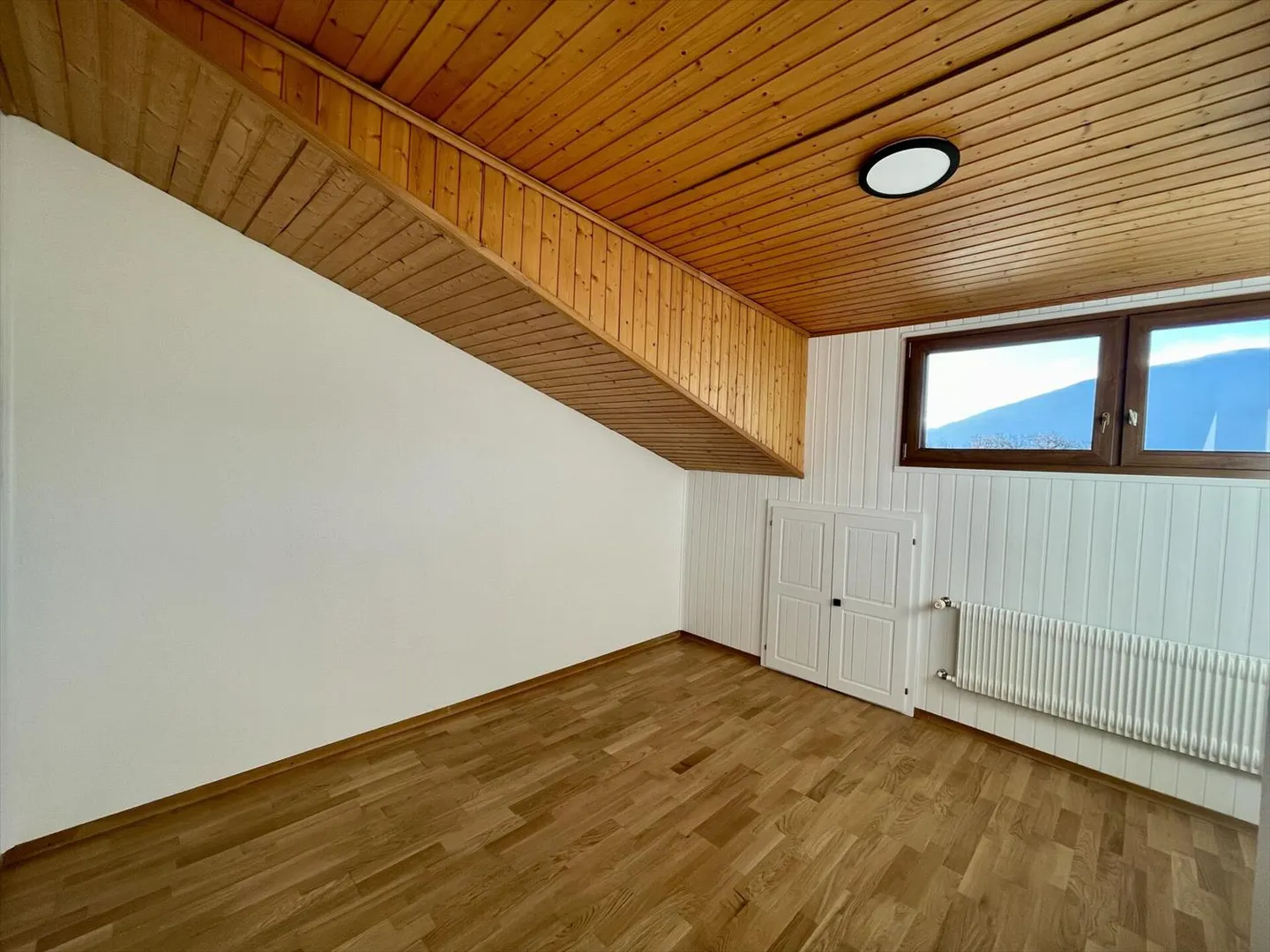 2,5 pièces dans le grenier - Photo 6 sur 10