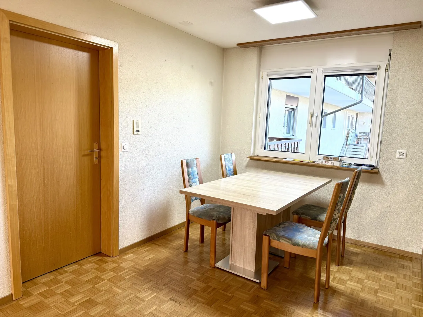 Cozy home at a low price with a large balcony - Photo 5 of 9
