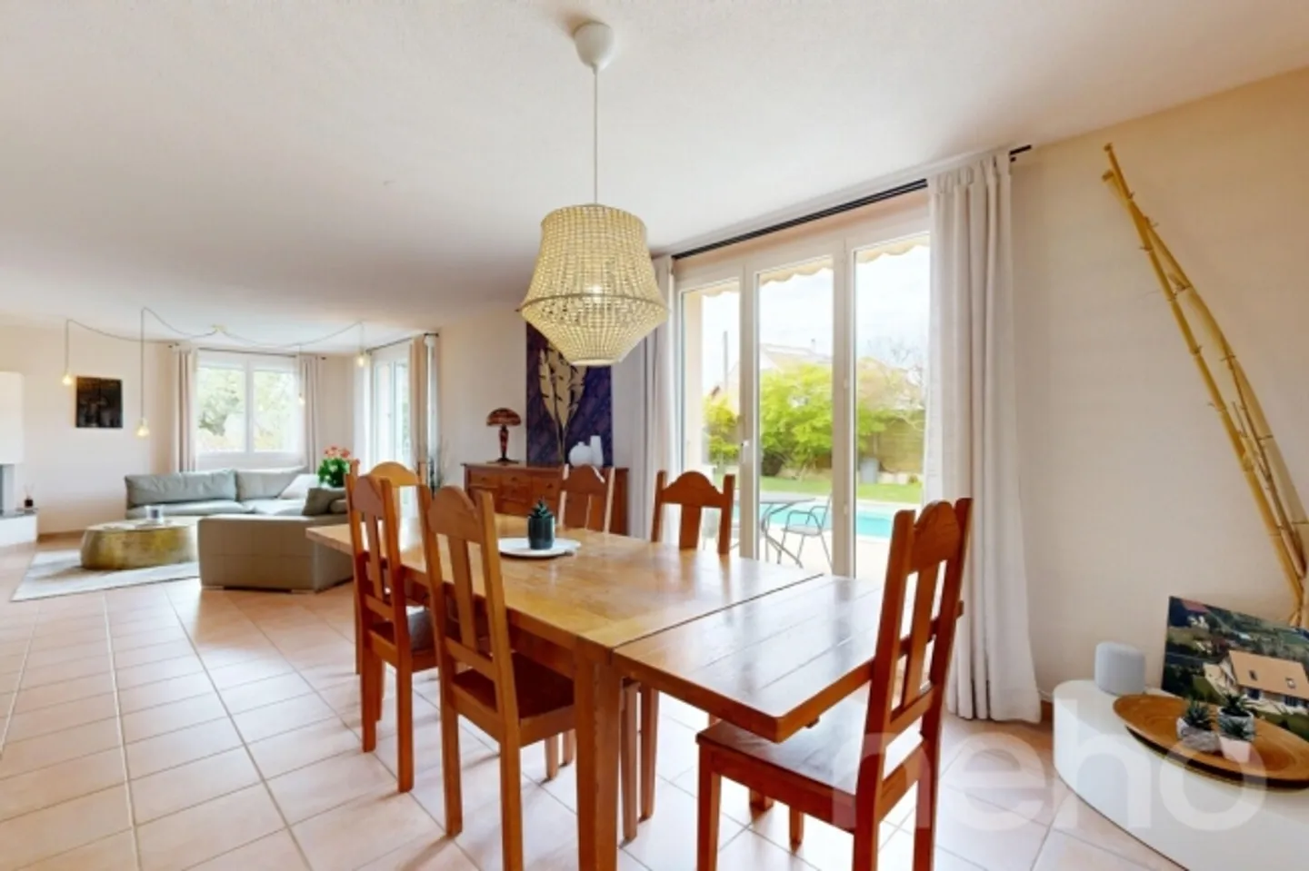 Stunning individual villa with pool and garden without vis-à-vis - Photo 7 of 13