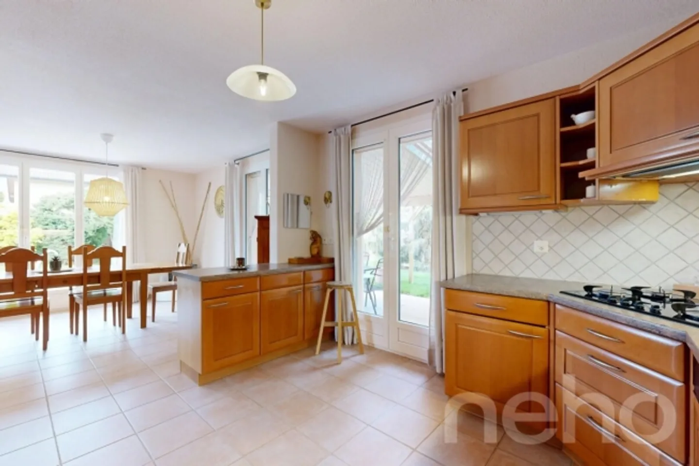 Stunning individual villa with pool and garden without vis-à-vis - Photo 9 of 13