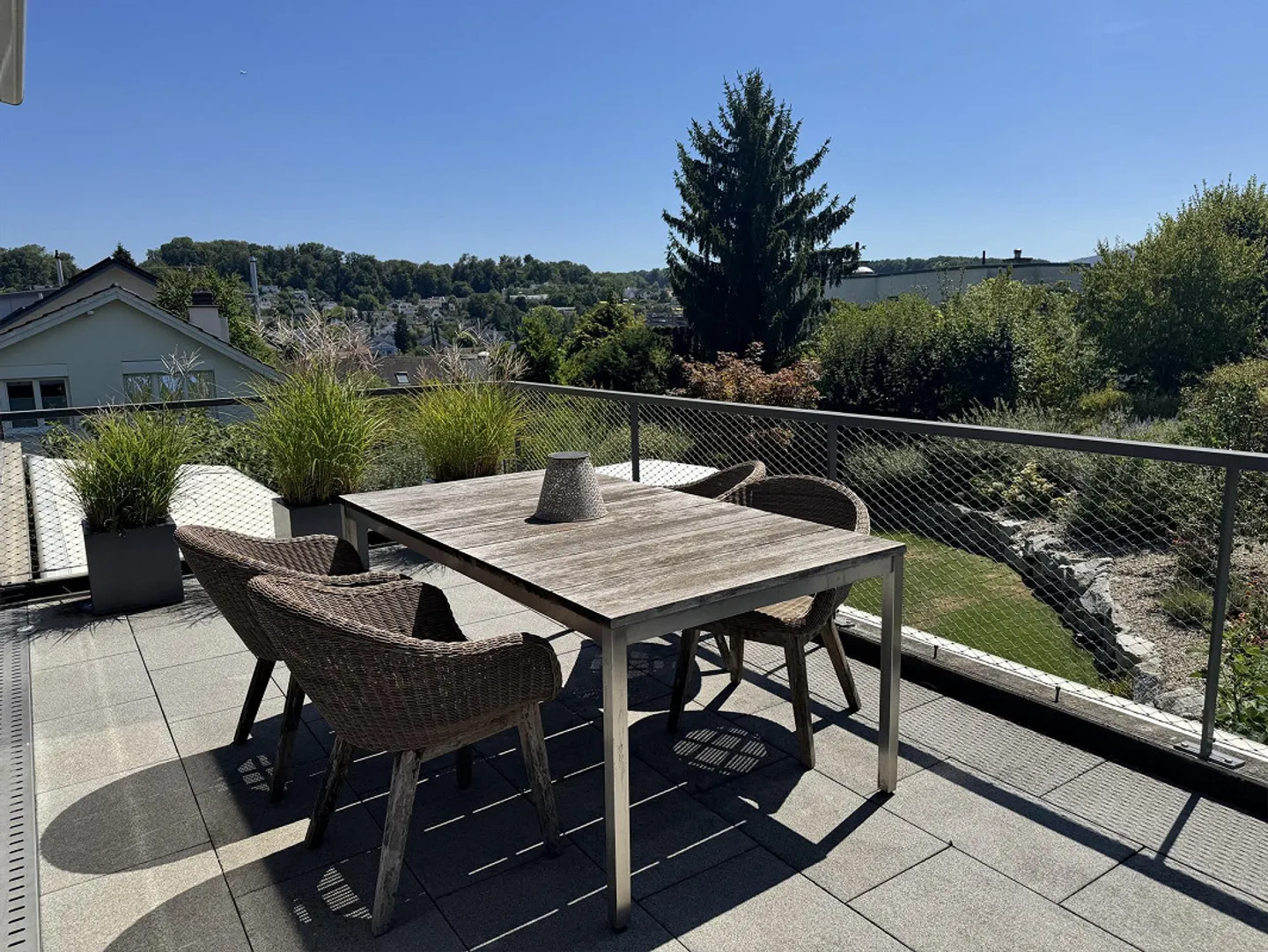 Exclusive 4.5-room apartment with high-quality standard - Photo 7 of 8