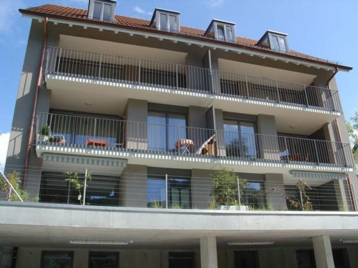 Moderne 4.5-Zimmer-Maisonettewohnung - Foto 2 von 10