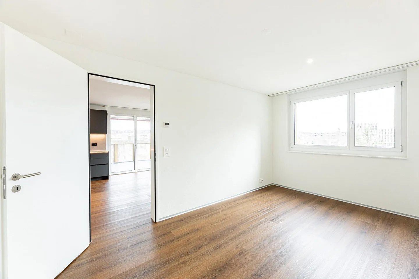 3.5 Room Apartment in Kloten - Photo 7 of 13