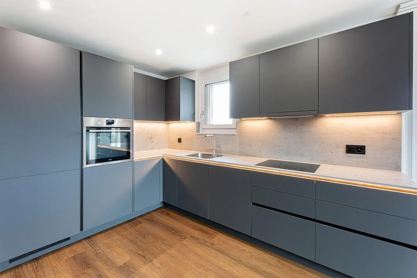3.5 Room Apartment in Kloten - Photo 4 of 13
