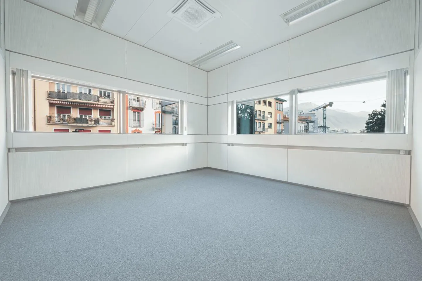 Spacious Modular Commercial Spaces - Photo 3 of 11