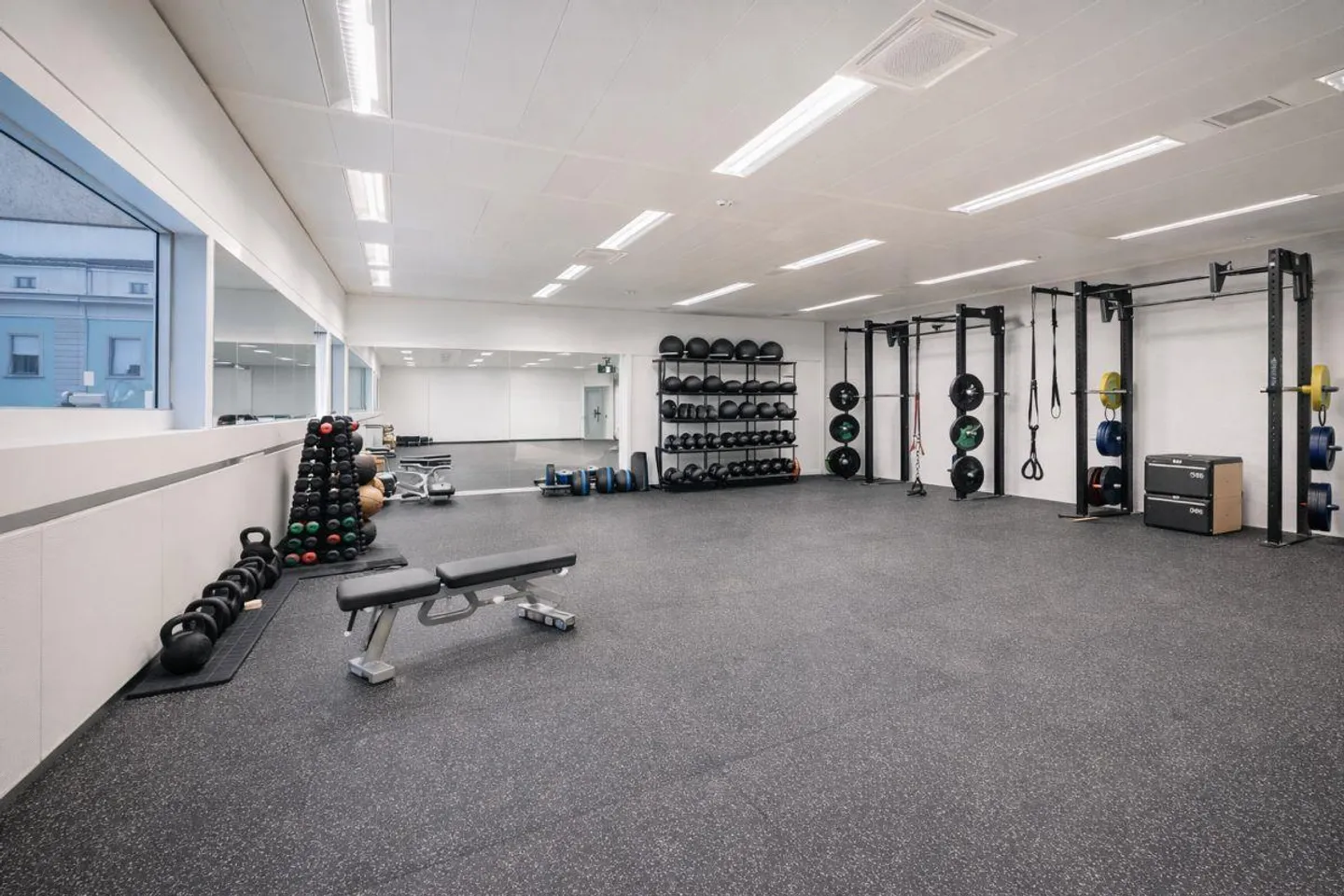 Spacious Modular Commercial Spaces - Photo 5 of 11