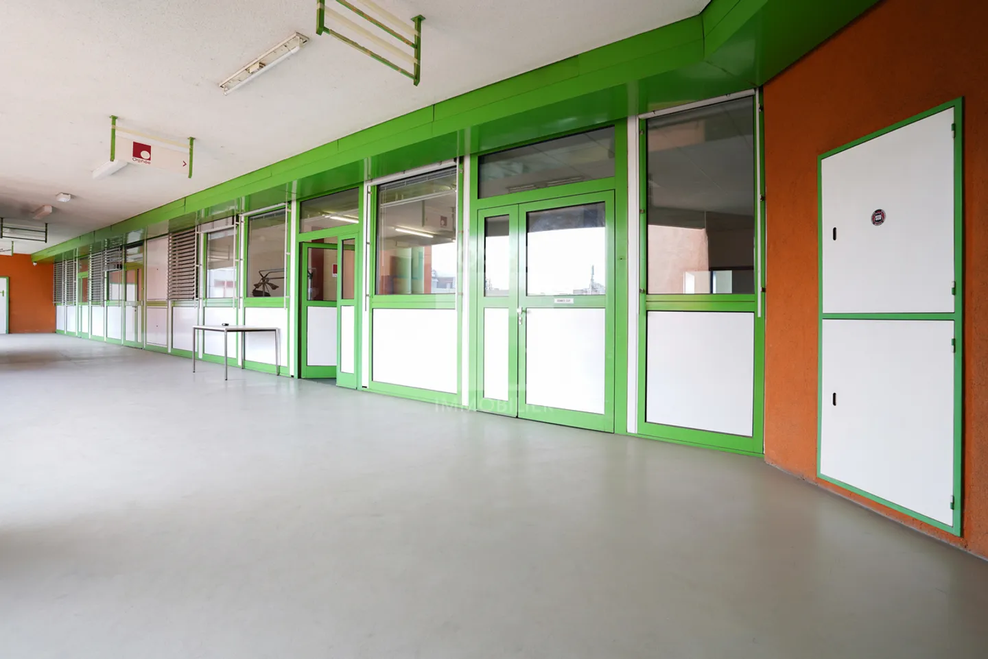 Locaux artisanaux d'env.102 m² au 5 ème étage - Foto 5 von 8