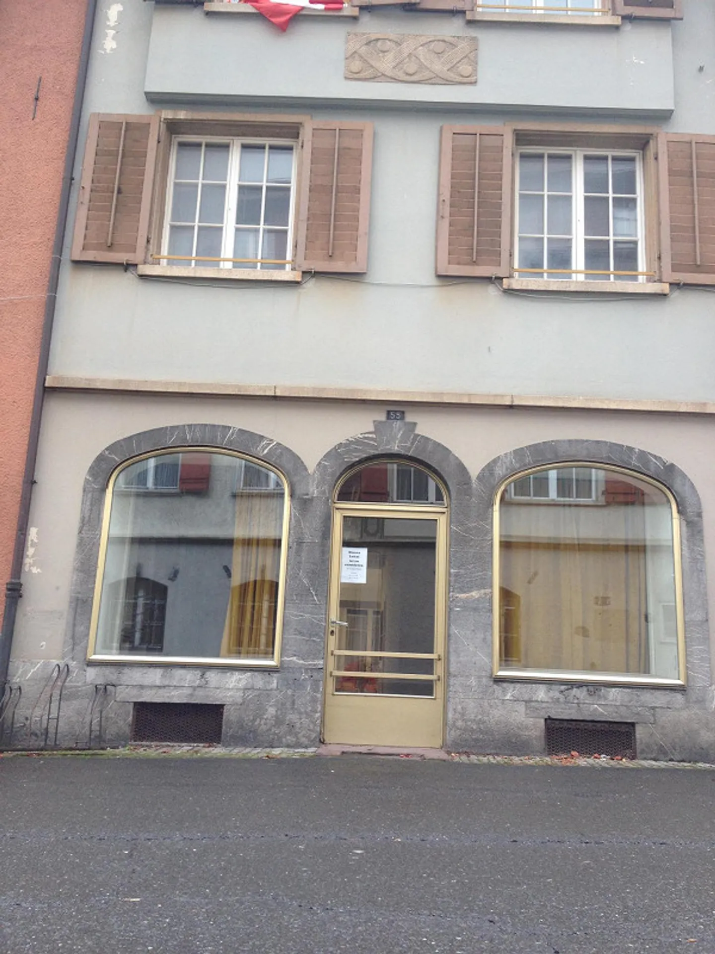 Special shop / workshop for rent - Photo 2 of 12