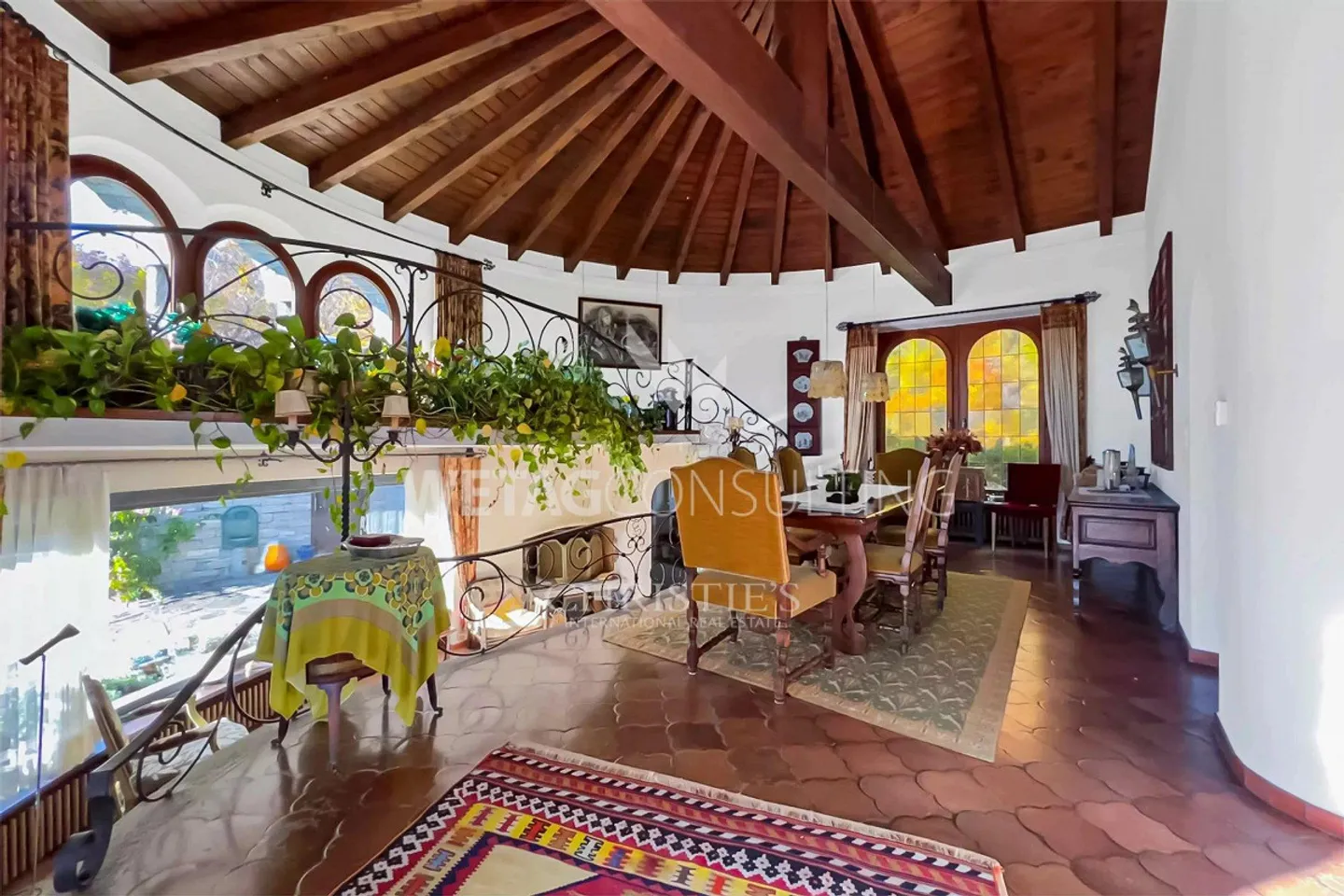 Villa mediterranea da ristrutturare in posizione privilegiata con vista lago a 180° in R... - Foto 7 di 10