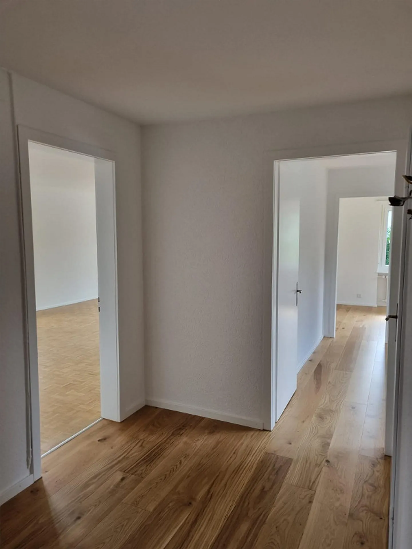 Charmante Wohnung mit Grosser Terrasse - Foto 4 von 18