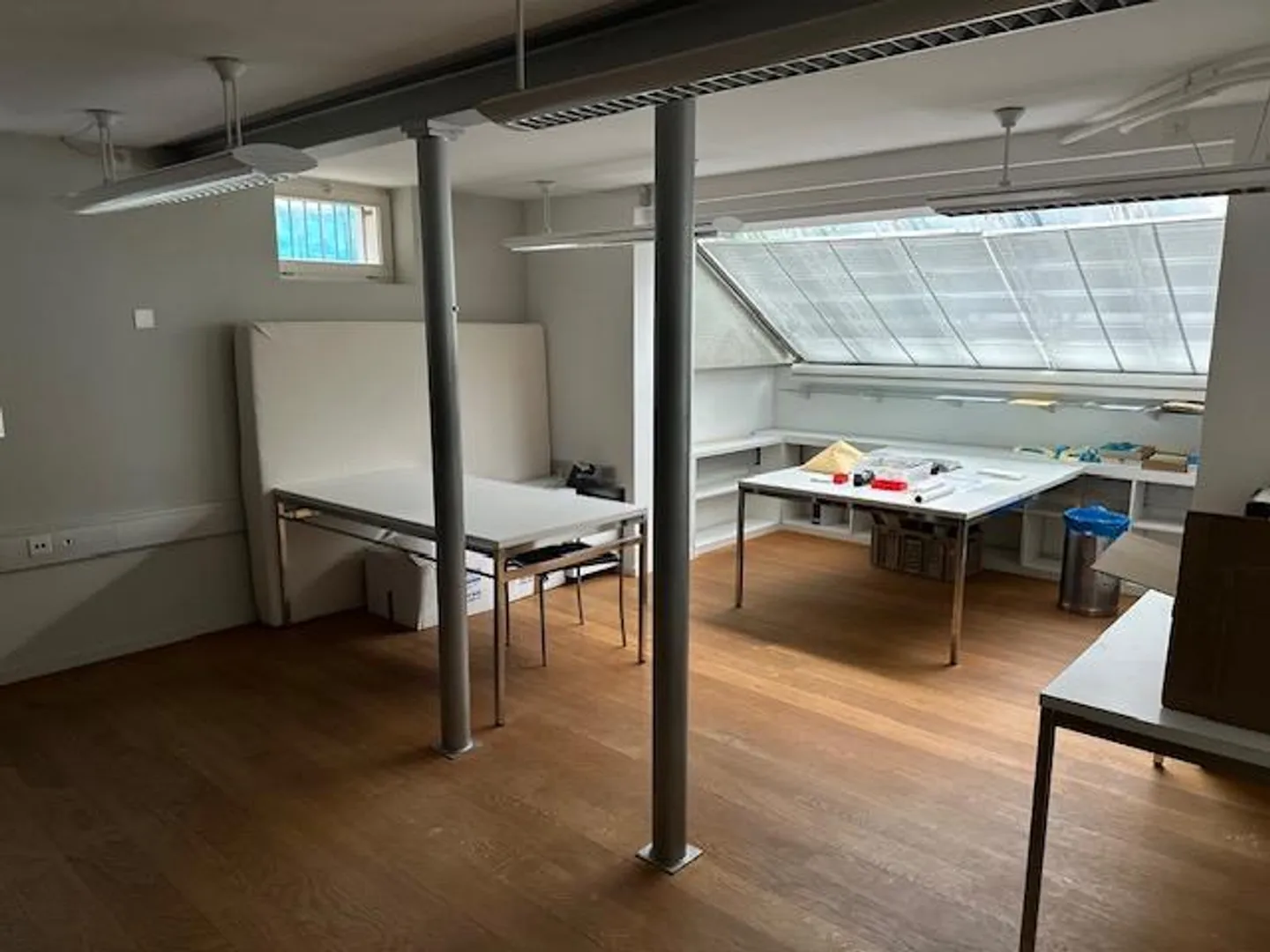 107 m2 commercial space with 3 furnished rooms for rent in the Elfenau district - Photo 5 of 5