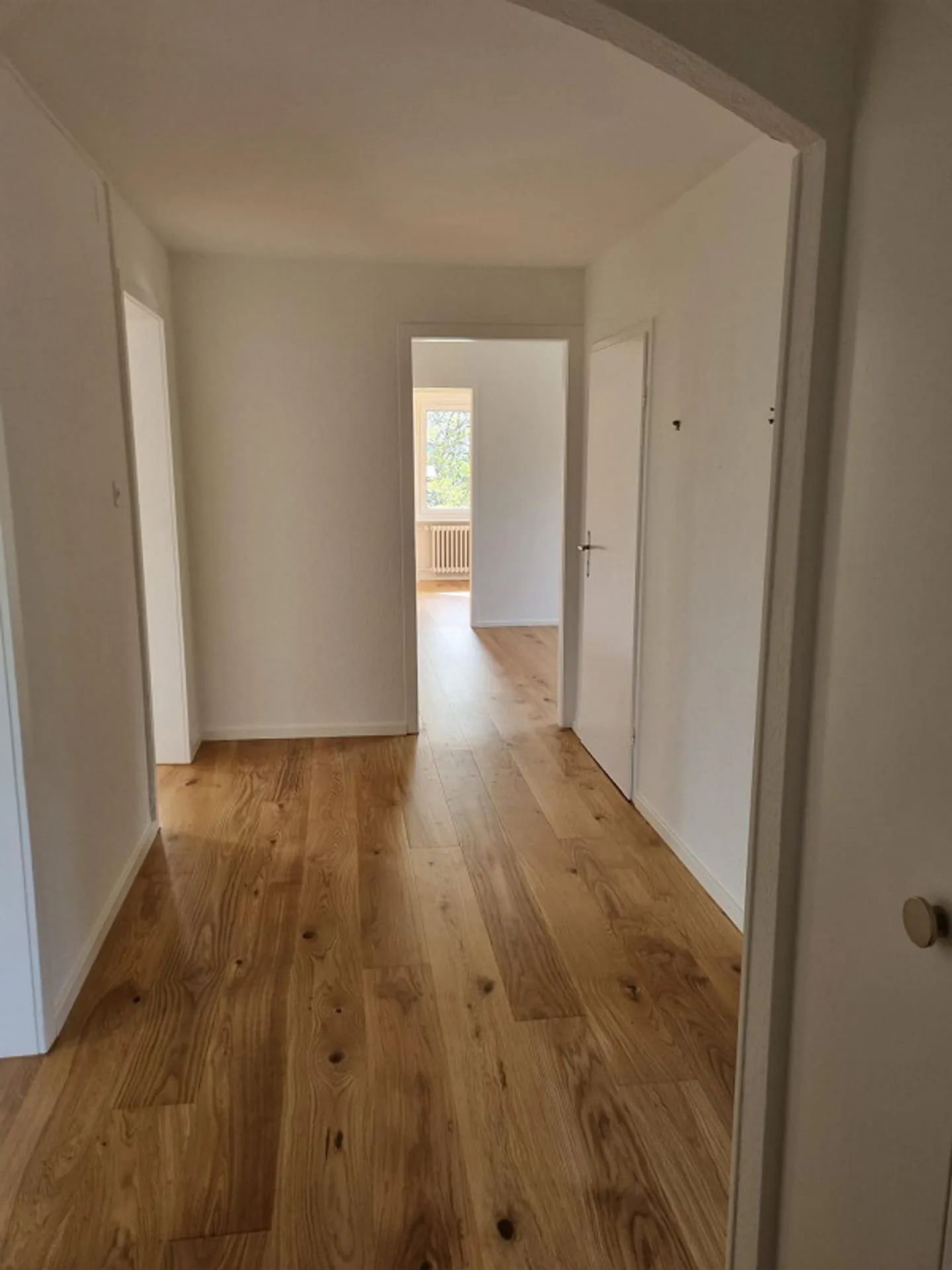 Charmante Wohnung mit Grosser Terrasse - Foto 2 von 18