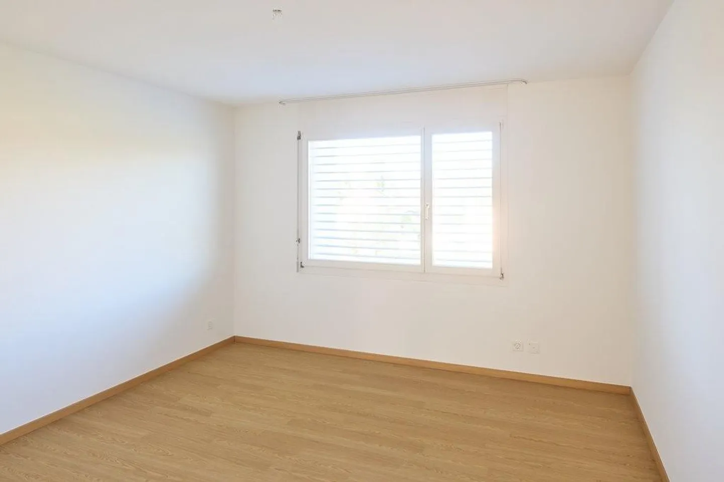 AUTUMN PROMOTION: 1st NET RENT FREE! - Photo 6 of 10