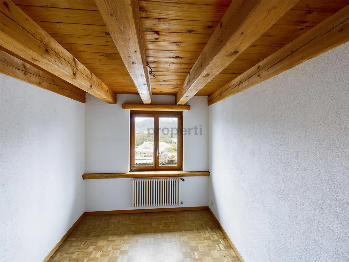 Luminoso appartamento di 4,5 stanze con balcone a Zwingen - Foto 5 di 11