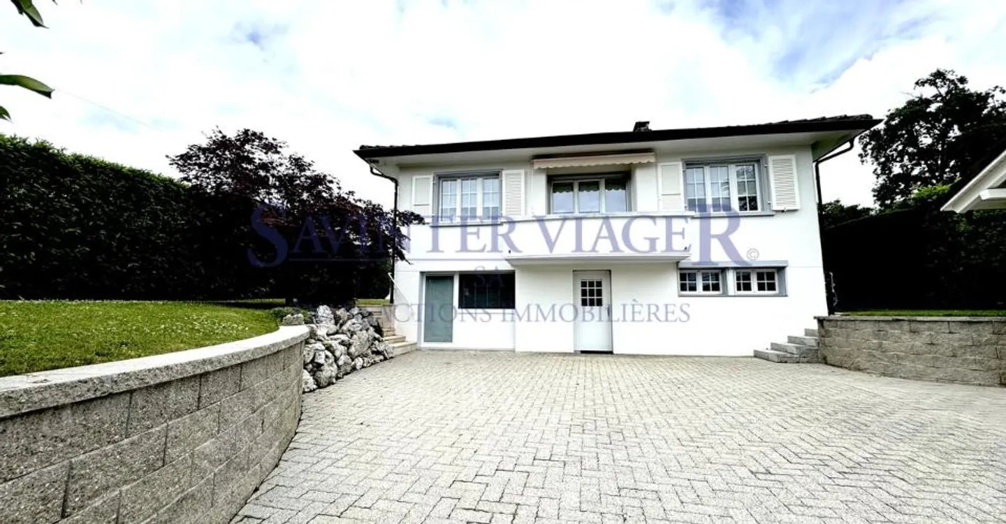 Villa incantevole idealmente situata a Commugny - Foto 1 di 13