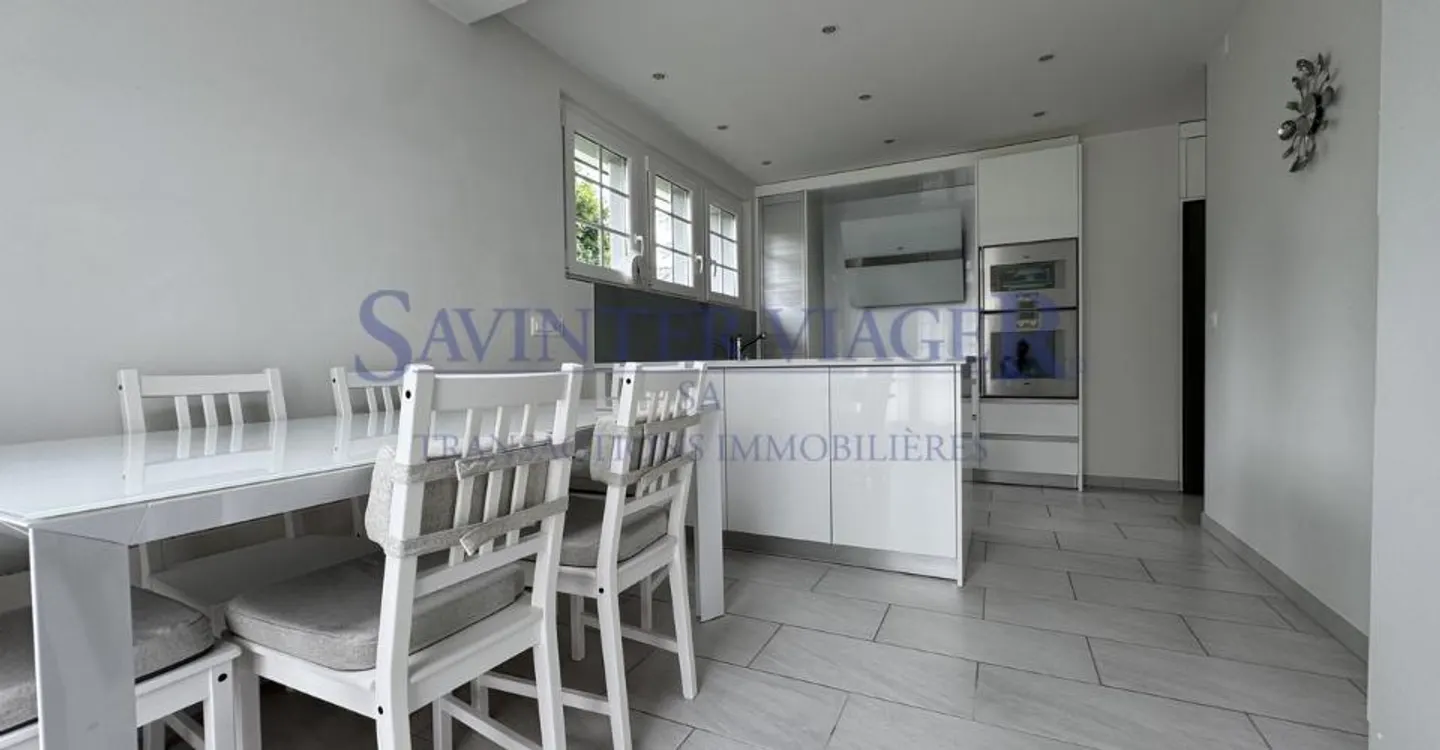 Villa incantevole idealmente situata a Commugny - Foto 4 di 13