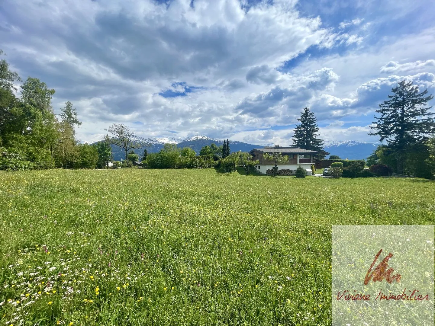 In una zona residenziale, progetto di ampliamento di un lussuoso chalet - Foto 5 di 8