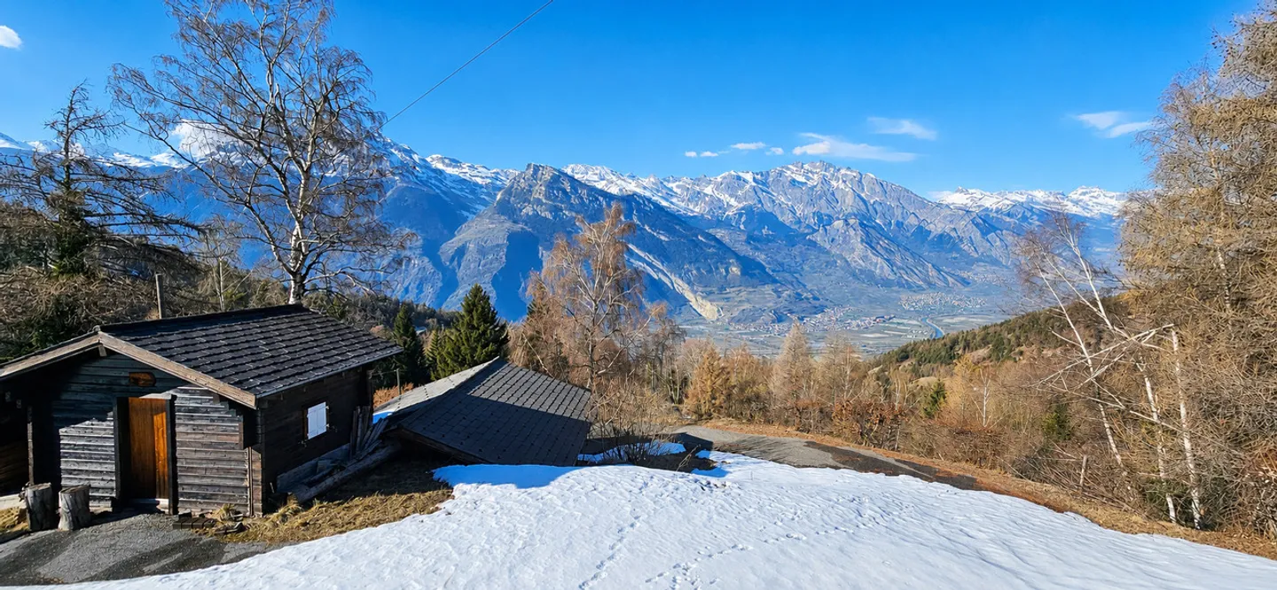 Chalet with Panoramic Views - Photo 11 of 13