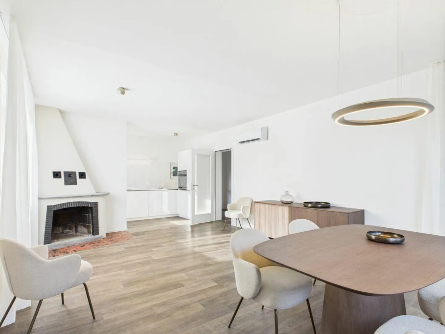 Stylish 4.5-room top-floor apartment in Ticino style in Ascona - Photo 1 of 7
