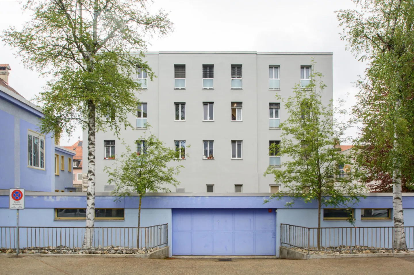 Mixed-use building with a yield of 6.13% in the center of La Chaux-de-Fonds - Photo 3 of 4
