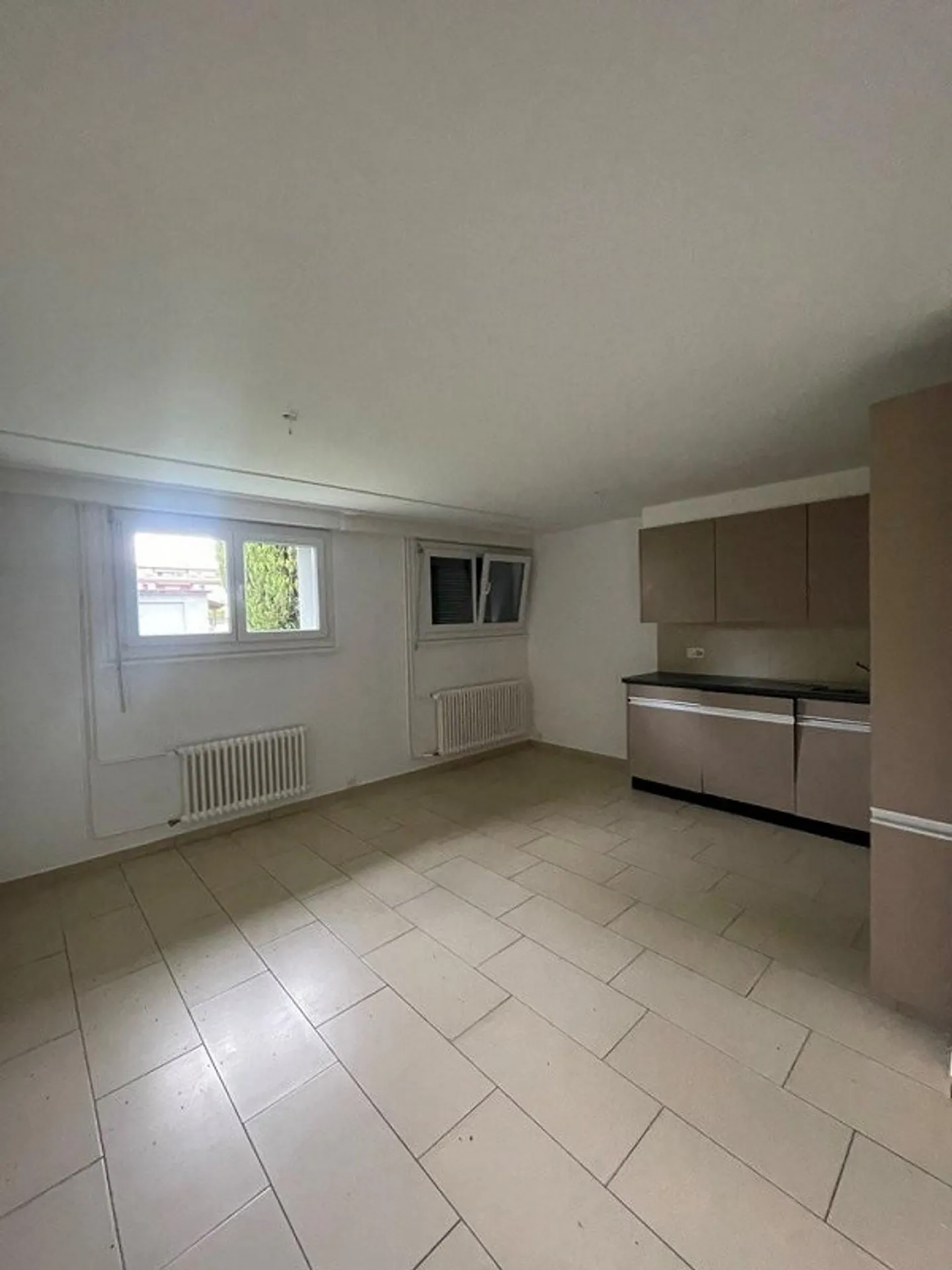 Appartement Charmant dans un Environnement Verdoyant - Photo 1 sur 6