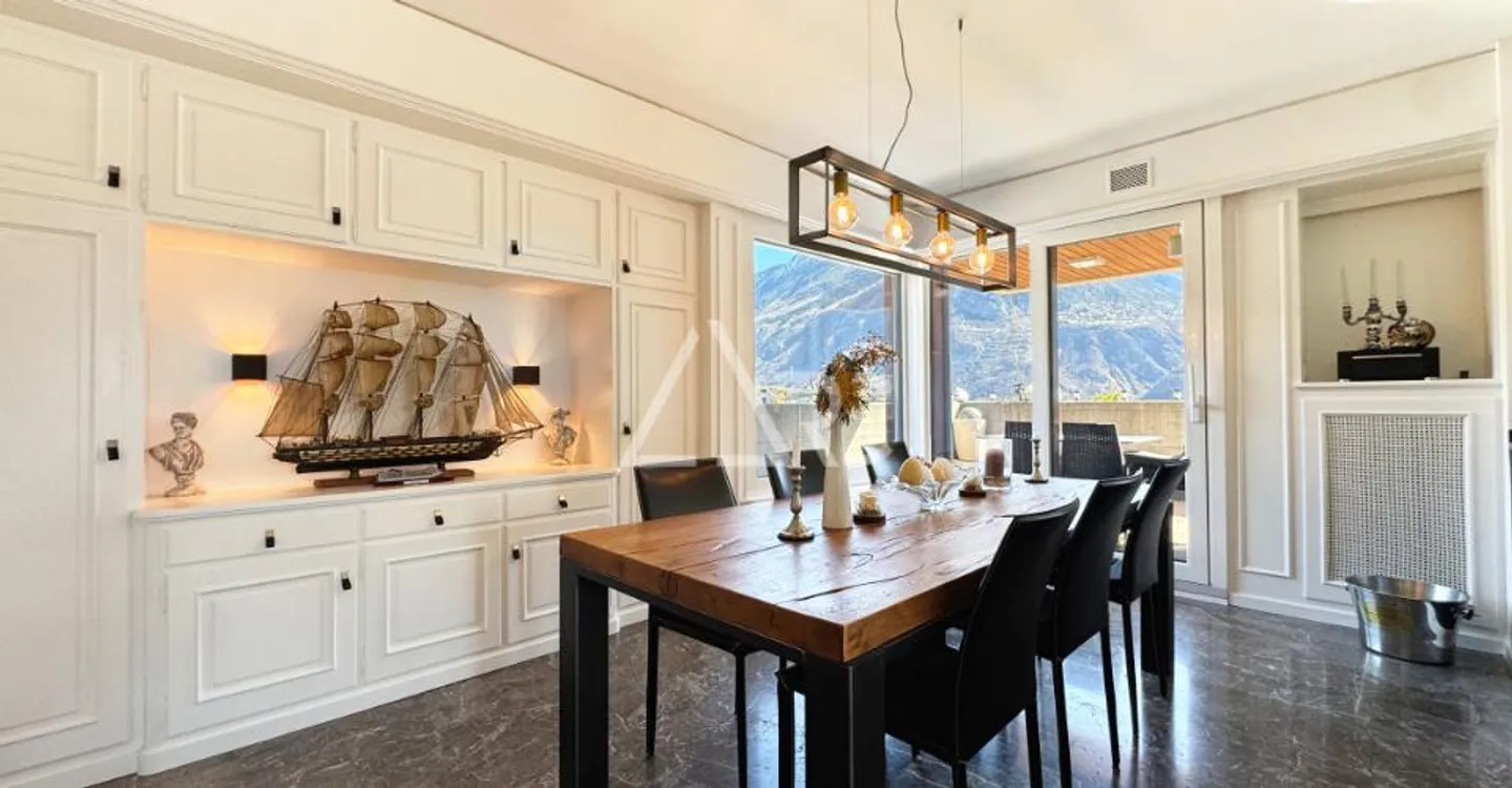 Duplex d'Exception avec Ascenseur - Photo 1 sur 11