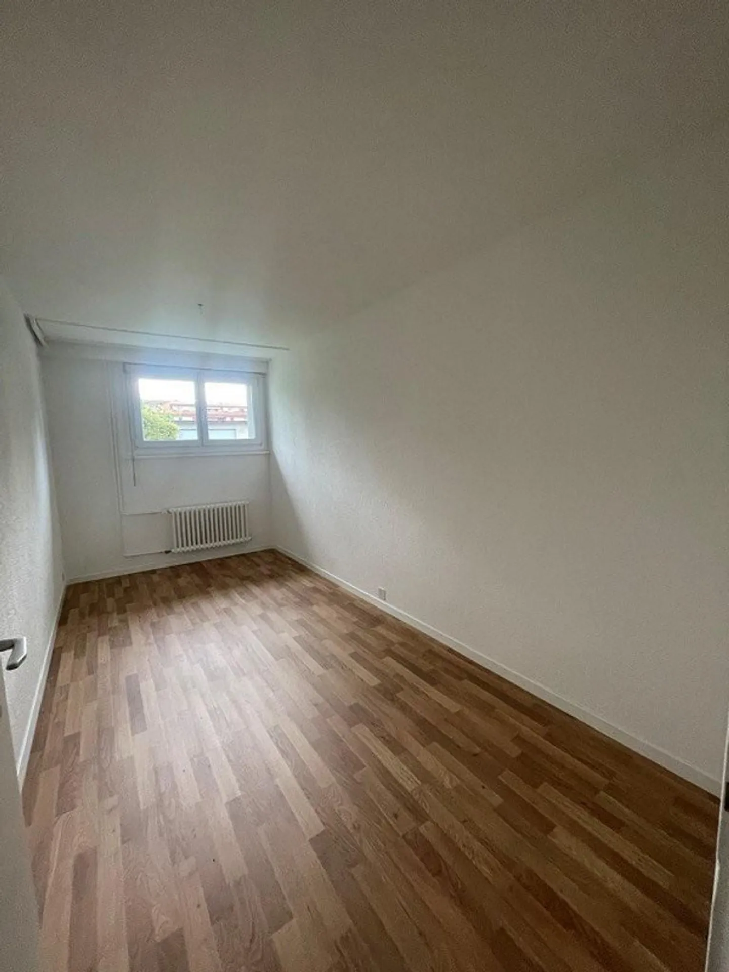 Appartement Charmant dans un Environnement Verdoyant - Photo 4 sur 6