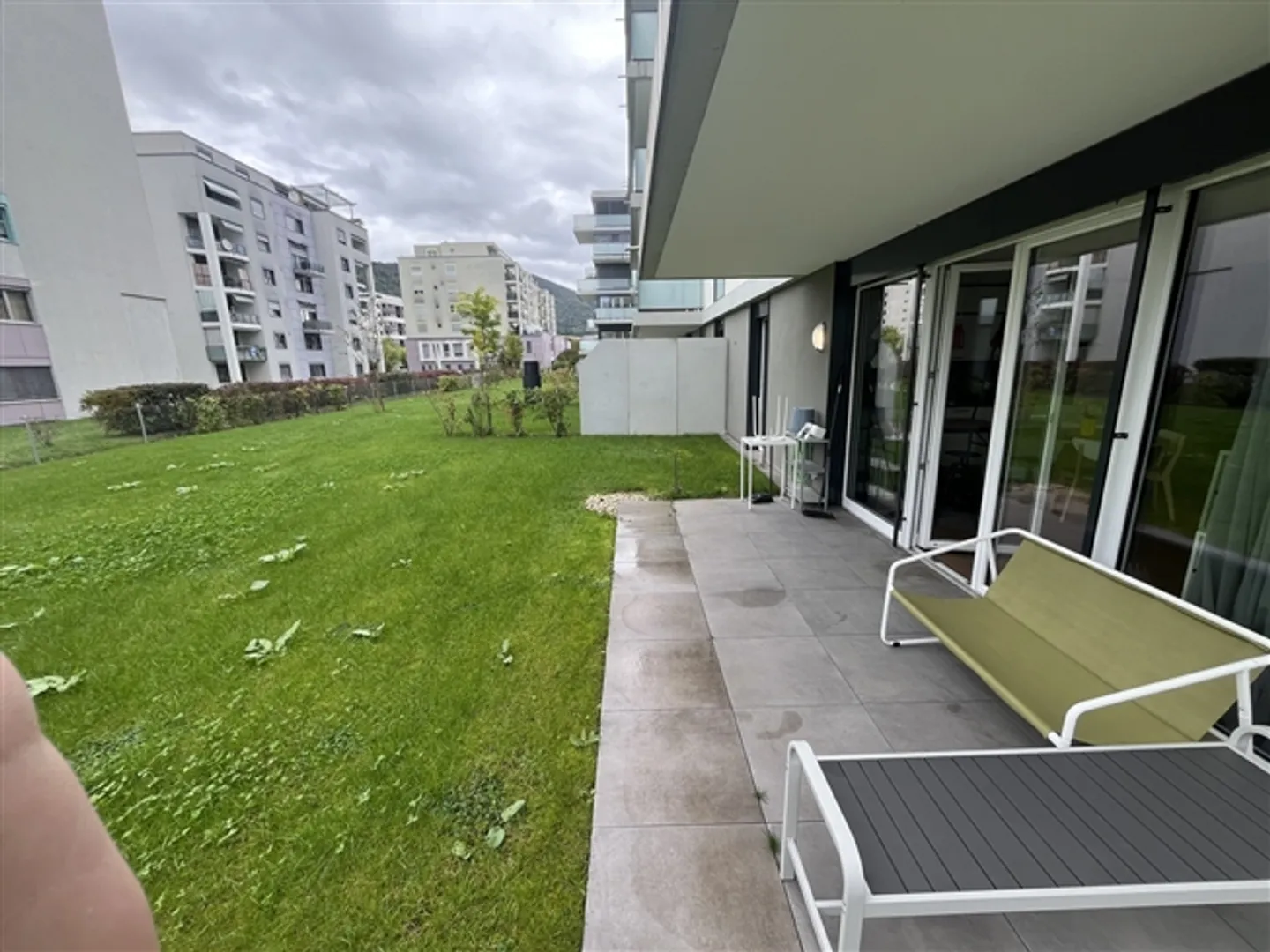 "APPARTEMENT 3½ PIÈCES À DELÉMONT (JU), MEUBLÉ, TEMPORAIRE" - Photo 2 sur 10
