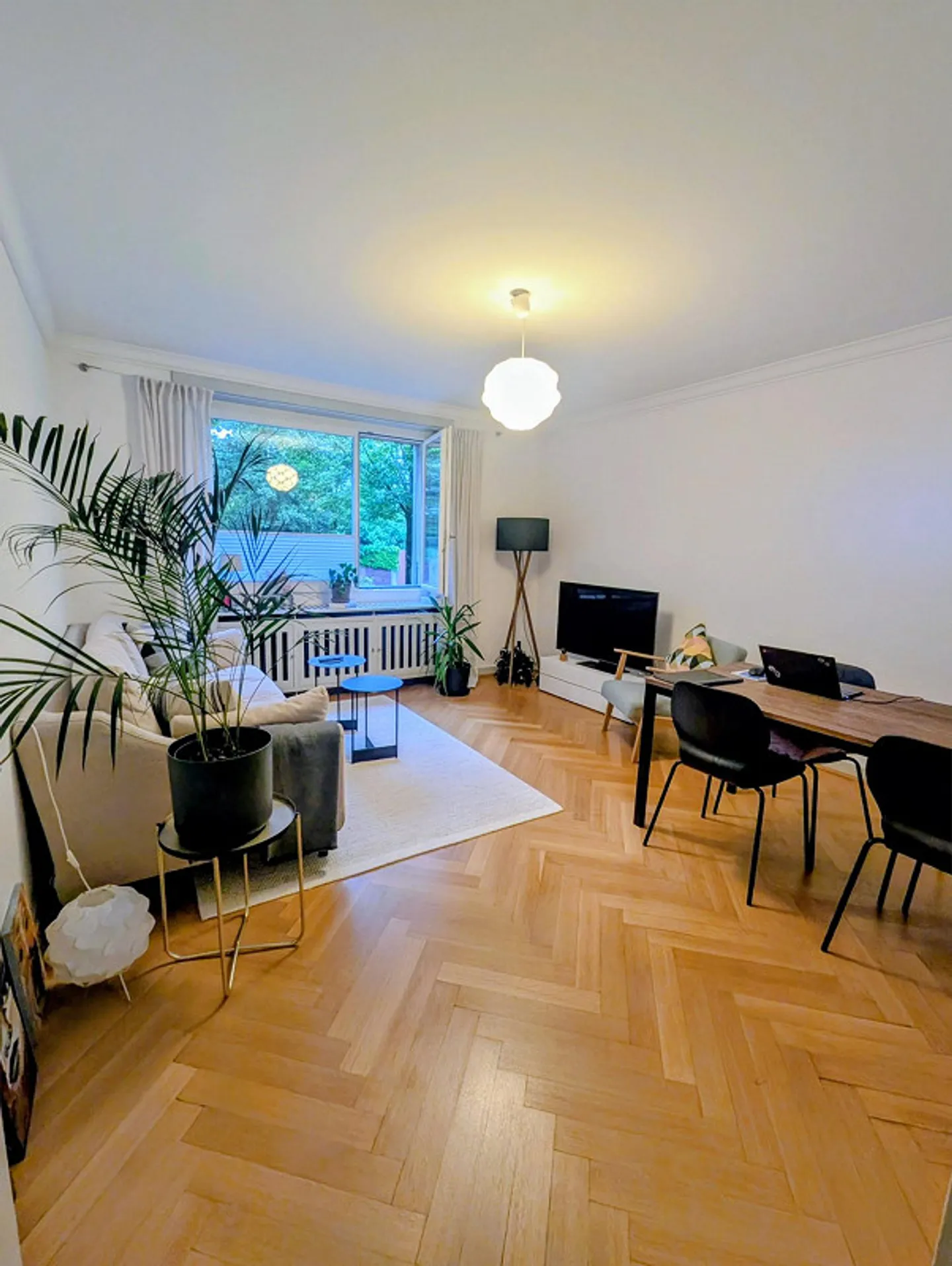 4-Month Sublet: Modern 2-Room Apartment with Balcony in Basel - Photo 4 of 12