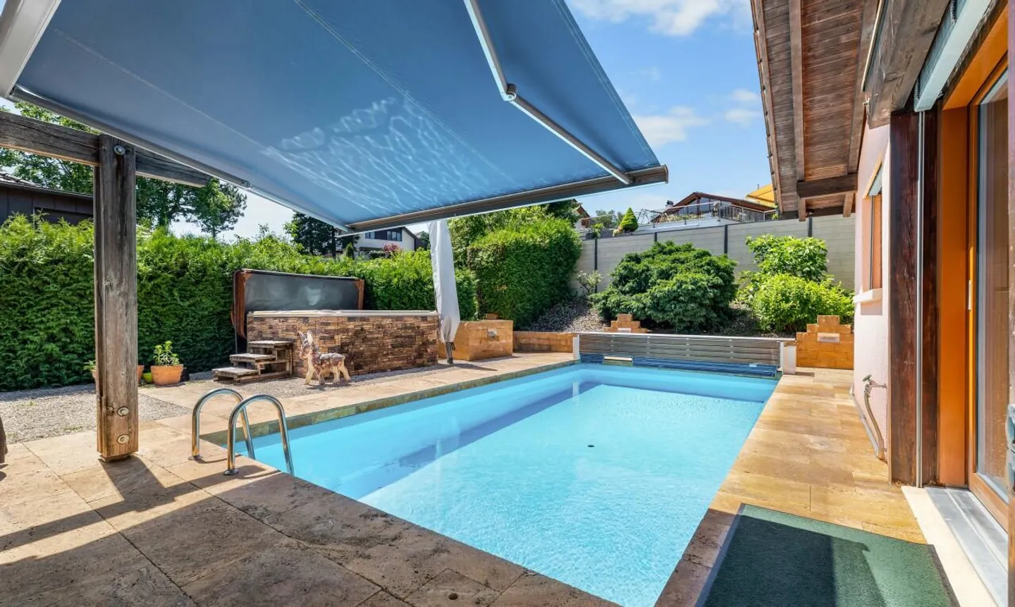 Living with a View, Pool and Special Ambiance - Photo 10 of 11
