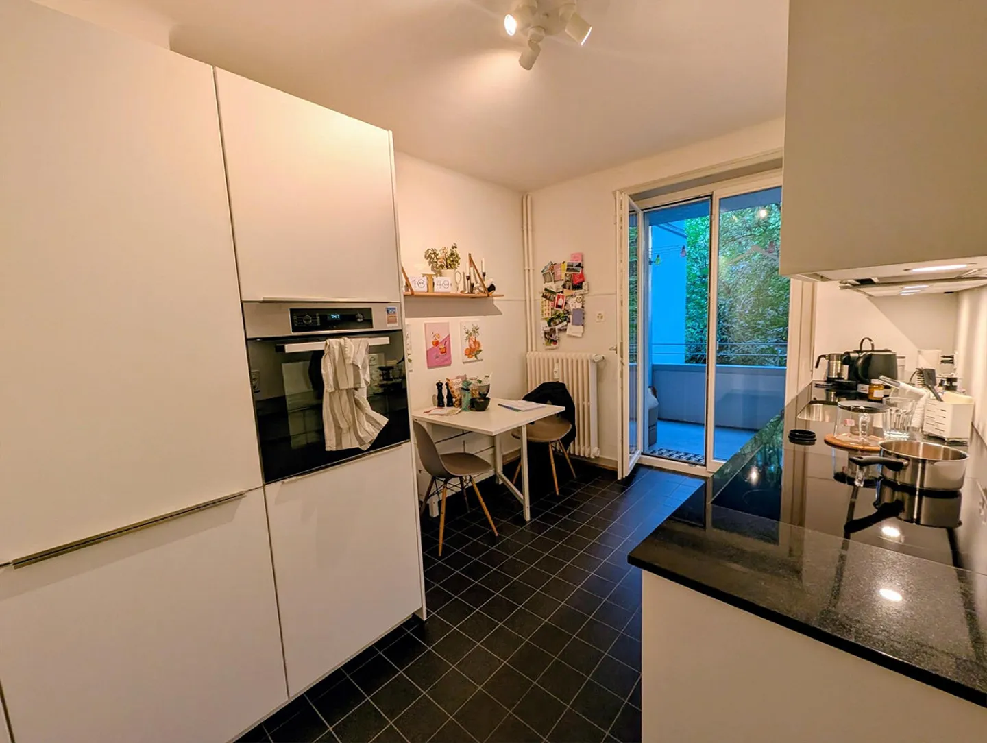 4-Month Sublet: Modern 2-Room Apartment with Balcony in Basel - Photo 11 of 12