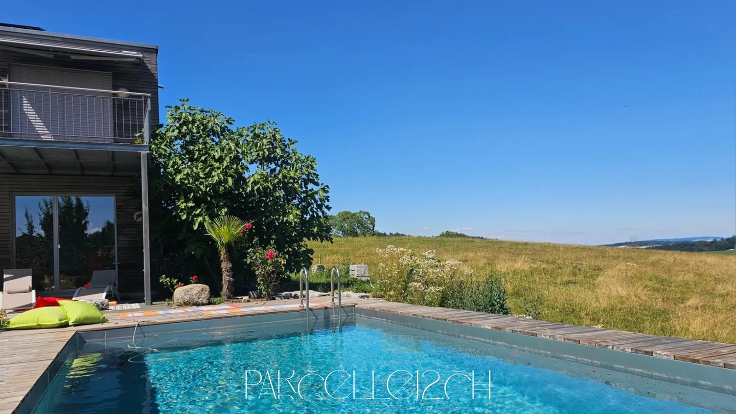 The luxury of calm and space? - Photo 9 of 13