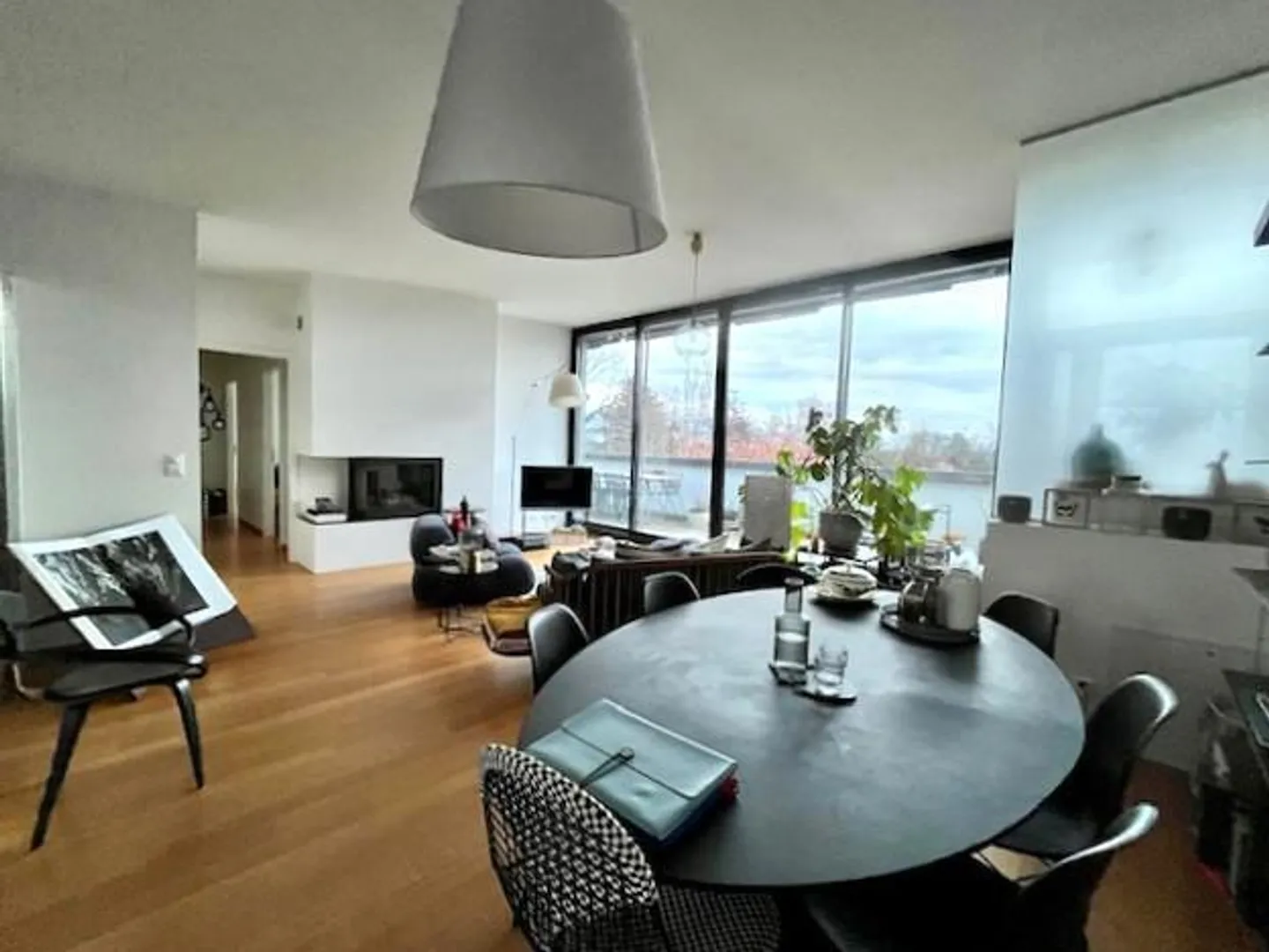 Schöne 5-Zimmer-Penthouse mit Terrasse - Foto 3 von 9