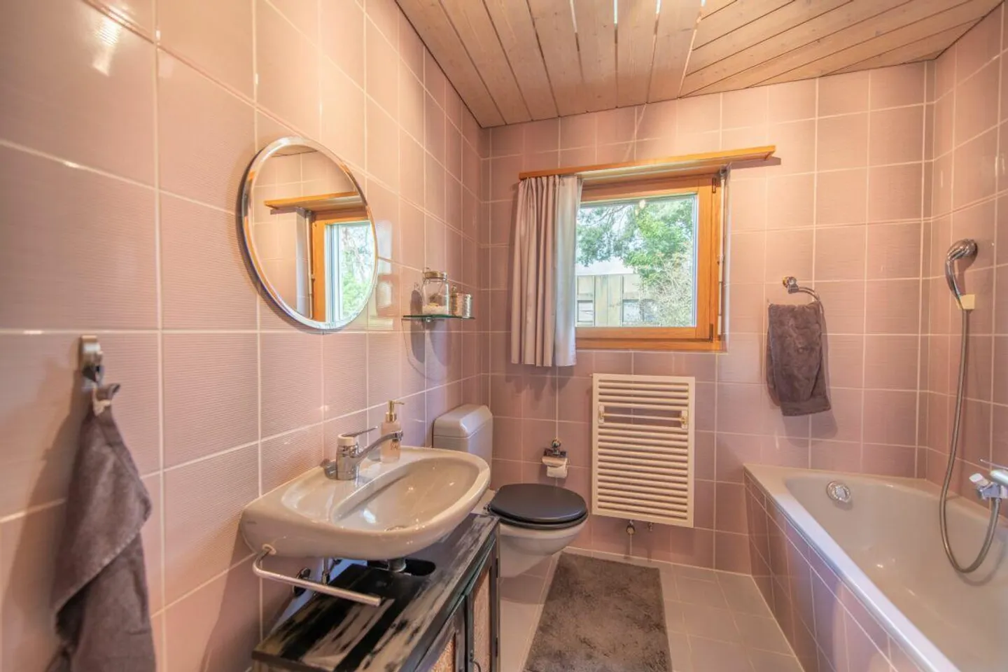 Maison individuelle dans une idylle naturelle : étage galerie & paradis de jardin à... - Photo 10 sur 26