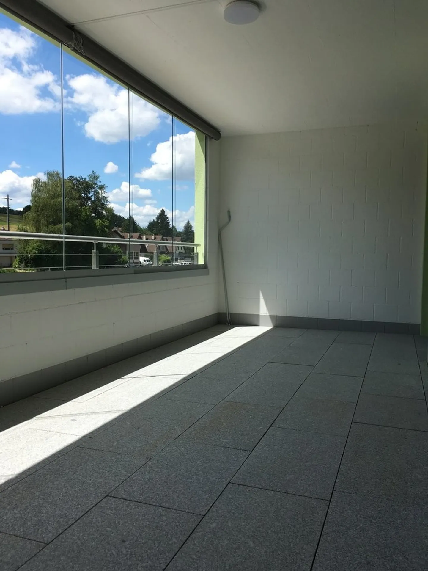 APPARTAMENTO SPAZIOSO E MODERNO DI 2,5 STANZE A REINACH AG - Foto 7 di 8