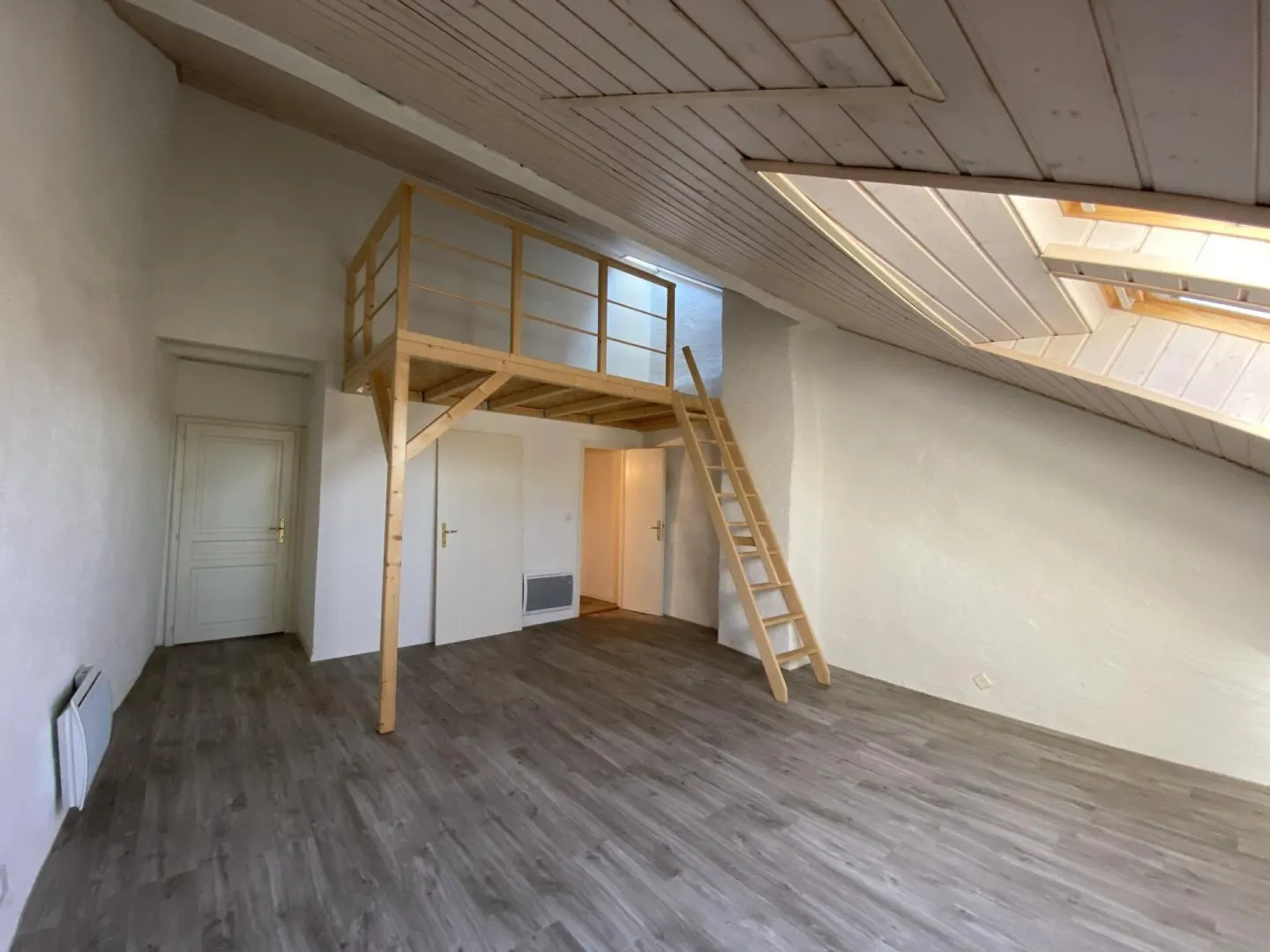 Charmantes Penthouse in Lutry - Foto 6 von 9