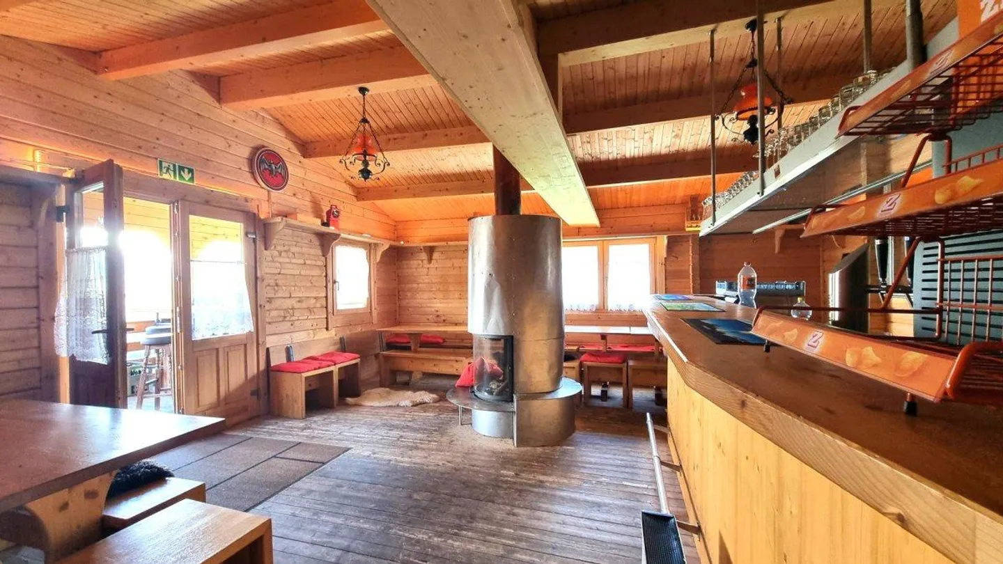 Great Sports Bar with Surroundings in Unterbäch - Photo 8 of 9