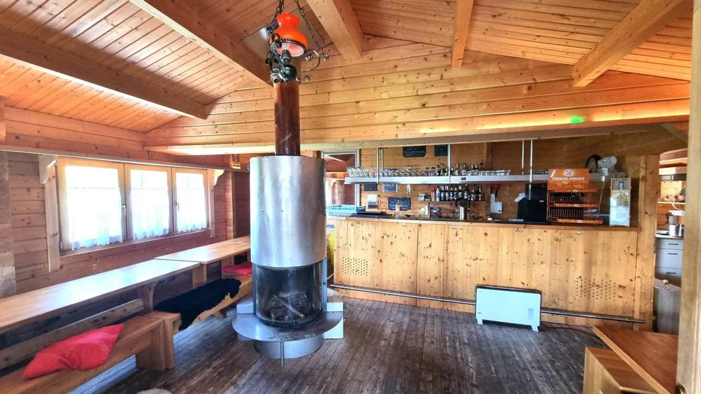 Great Sports Bar with Surroundings in Unterbäch - Photo 6 of 9
