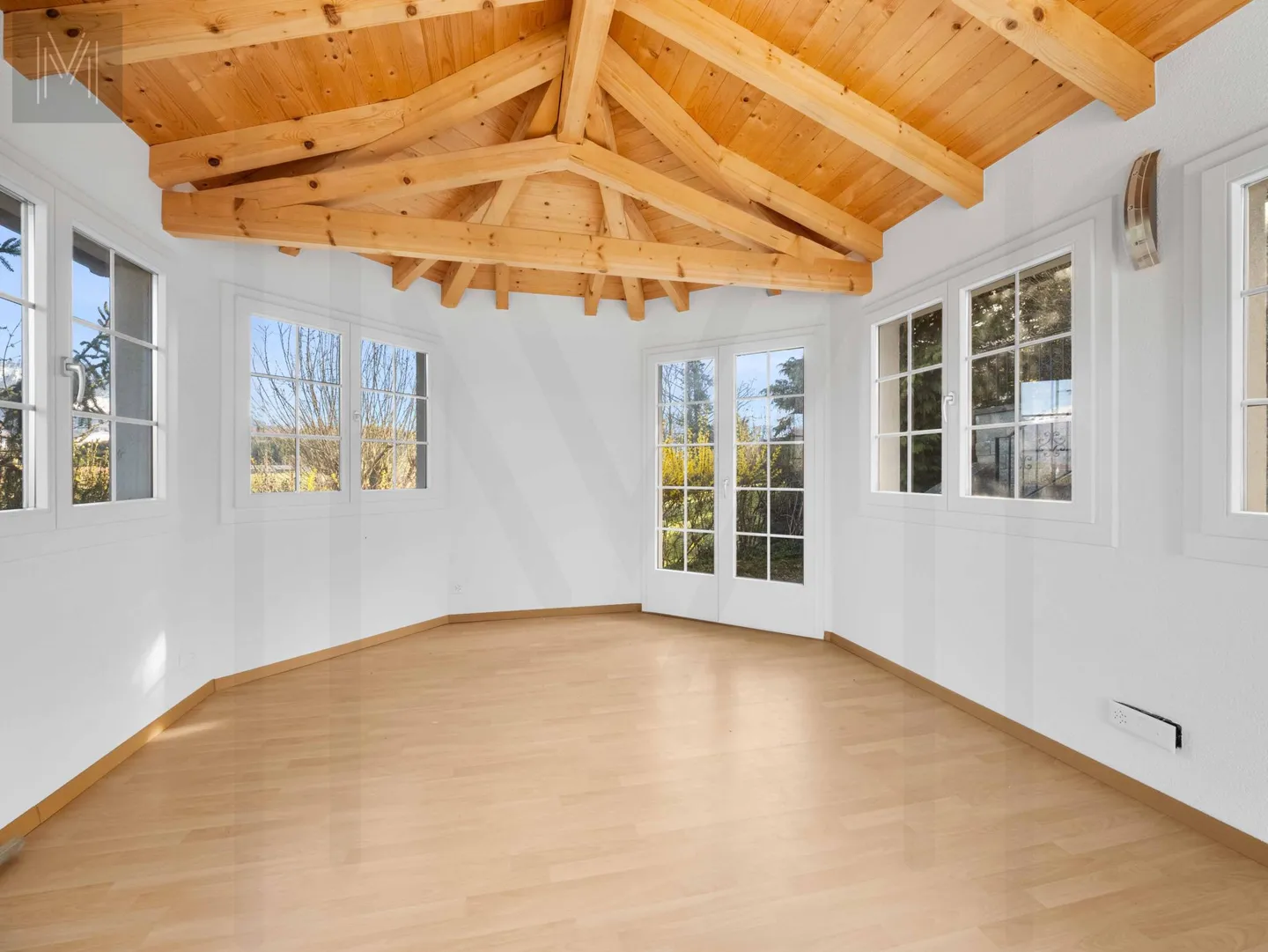 Villa individuelle exceptionnelle de 9.5 pièces ? Un cadre de vie rare au coeur - Photo 13 sur 27