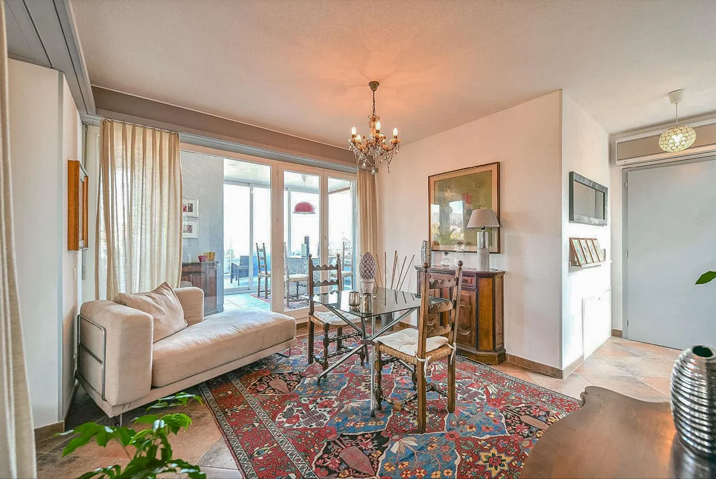 Attico con vista lago a Paradiso, disponibile anche come seconda casa - Foto 3 di 7