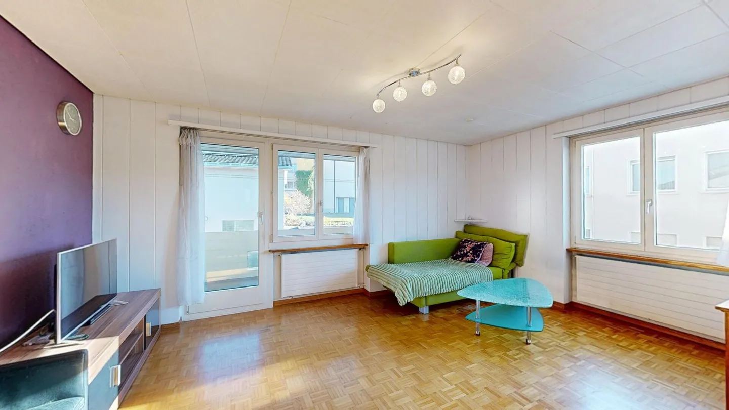 Well-maintained two-family house with large garden and expansion potential - Photo 9 of 25