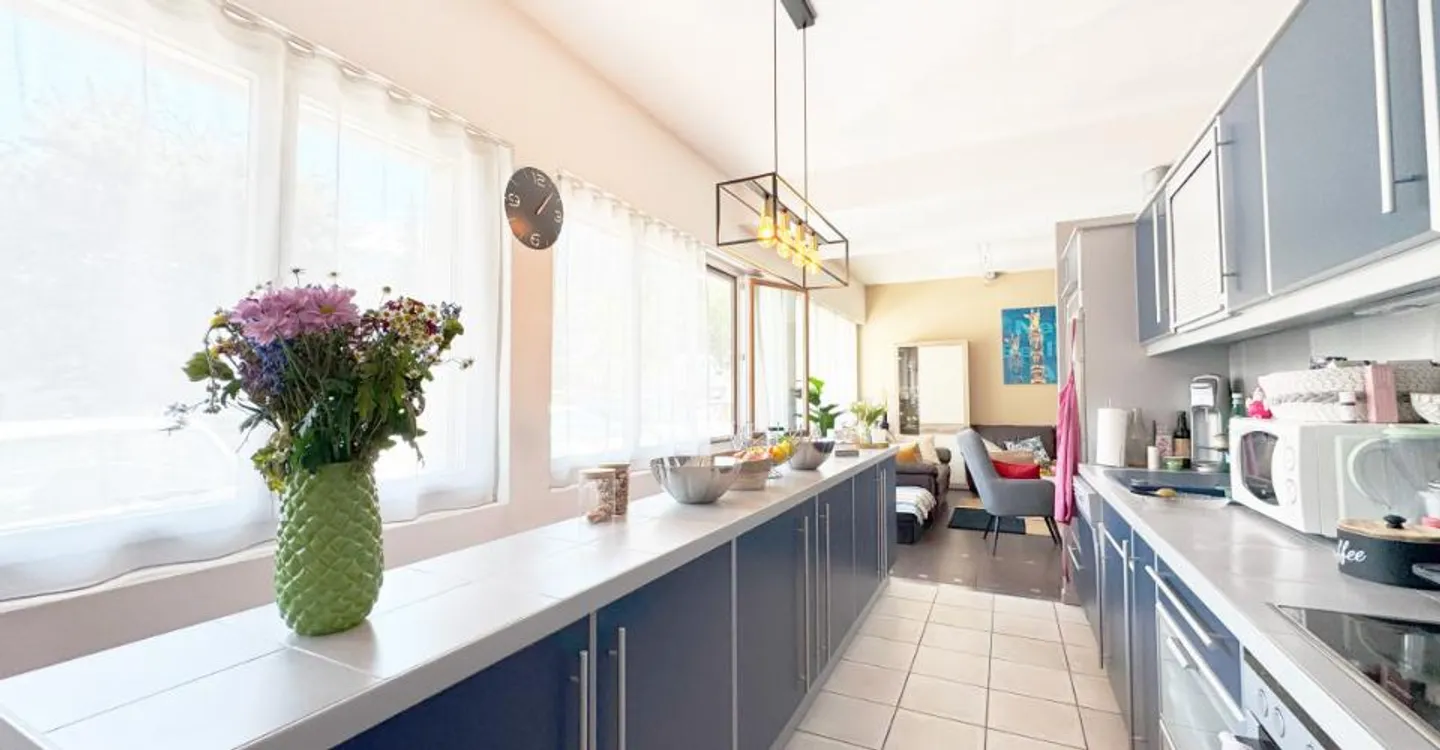 Appartement lumineux 4,5 pièces - Photo 5 sur 8