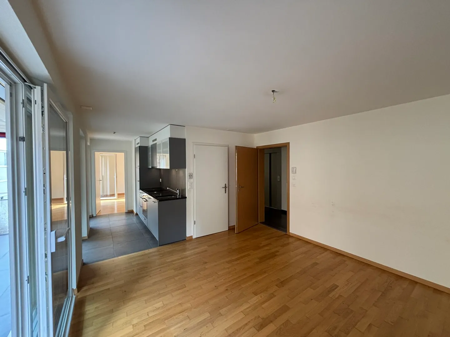 Appartement moderne à Lausanne - Photo 3 sur 6
