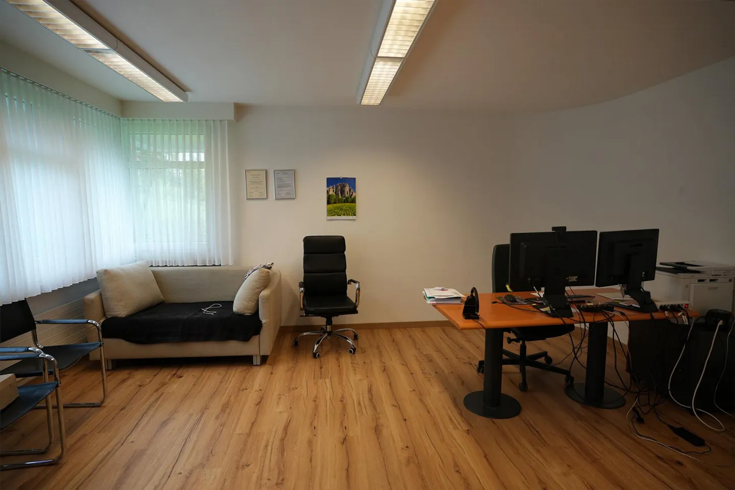 Commercial Space/Office - Photo 3 of 5