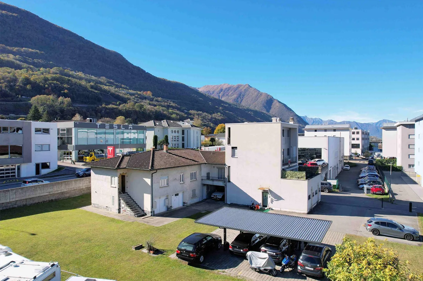 Modern villa and multi-family building with building land - Photo 1 of 16