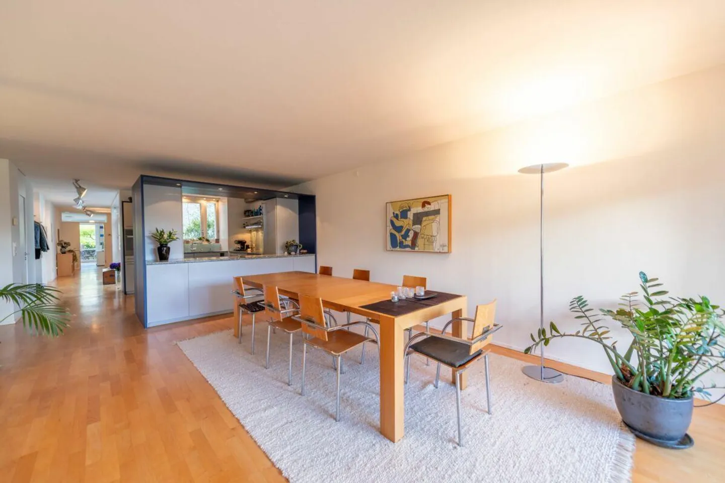 Moderne, lichtdurchflutete Parterrewohnung mit Ost- und Westgarten - Foto 7 von 24