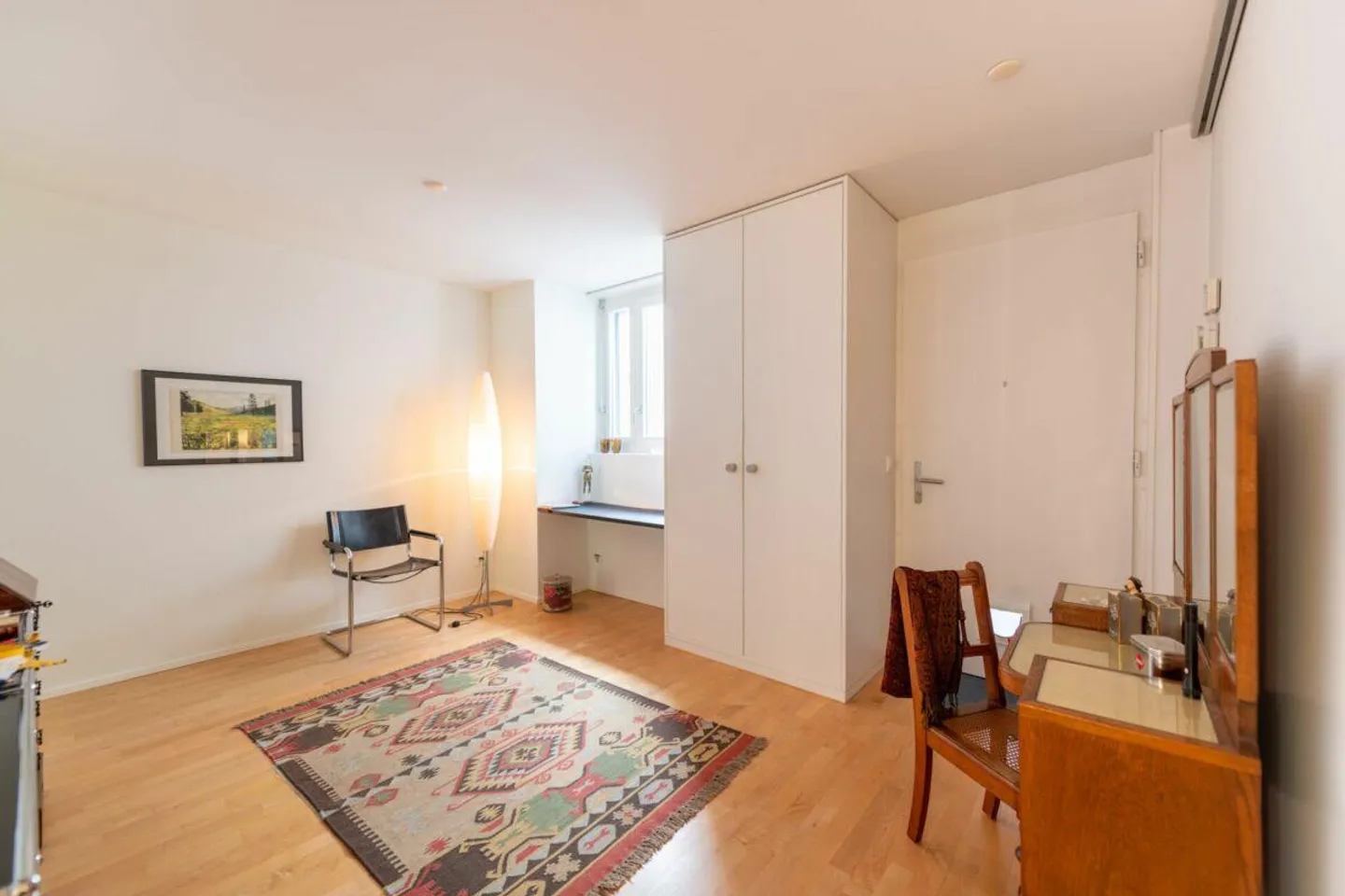 Moderne, lichtdurchflutete Parterrewohnung mit Ost- und Westgarten - Foto 15 von 24